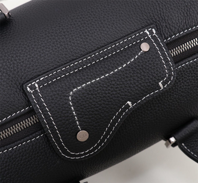 Dragons Bags Detail