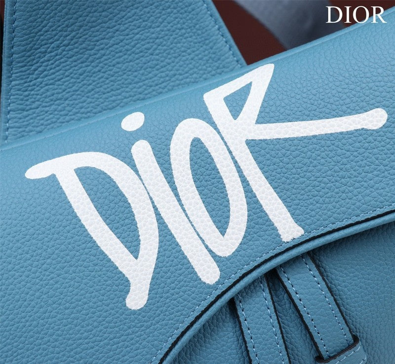 Dragons Bags Detail
