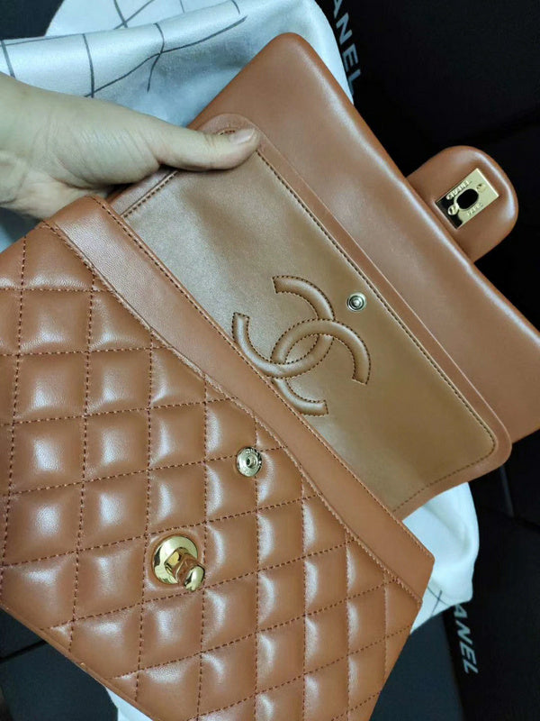Dragons Bags Detail