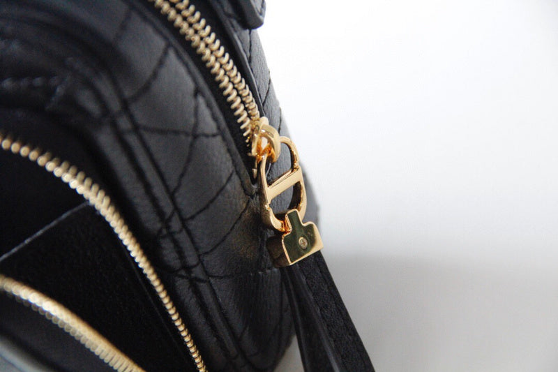 Dragons Bags Detail