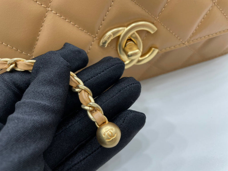Dragons Bags Detail