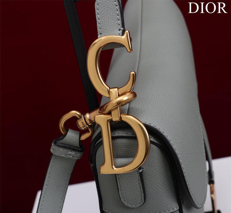 Dragons Bags Detail