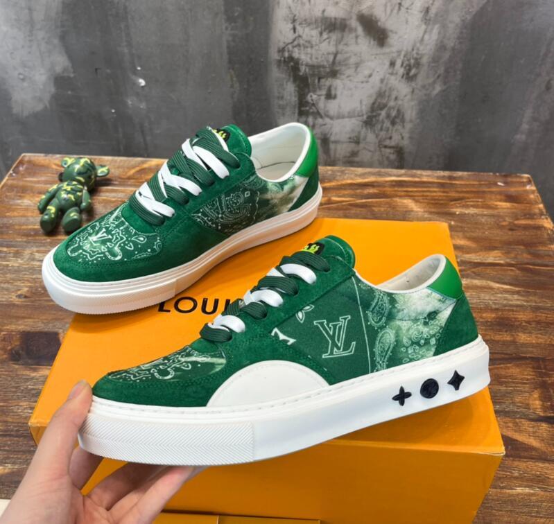 Dragons Bags Detail
