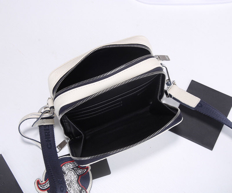 Dragons Bags Detail