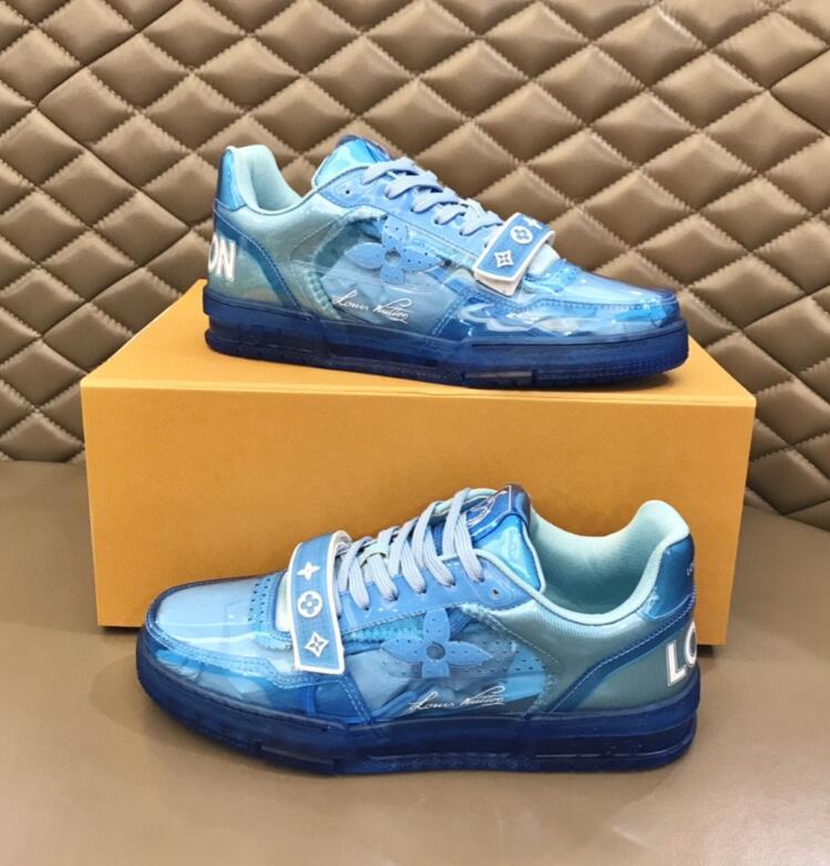 Dragons Bags Detail