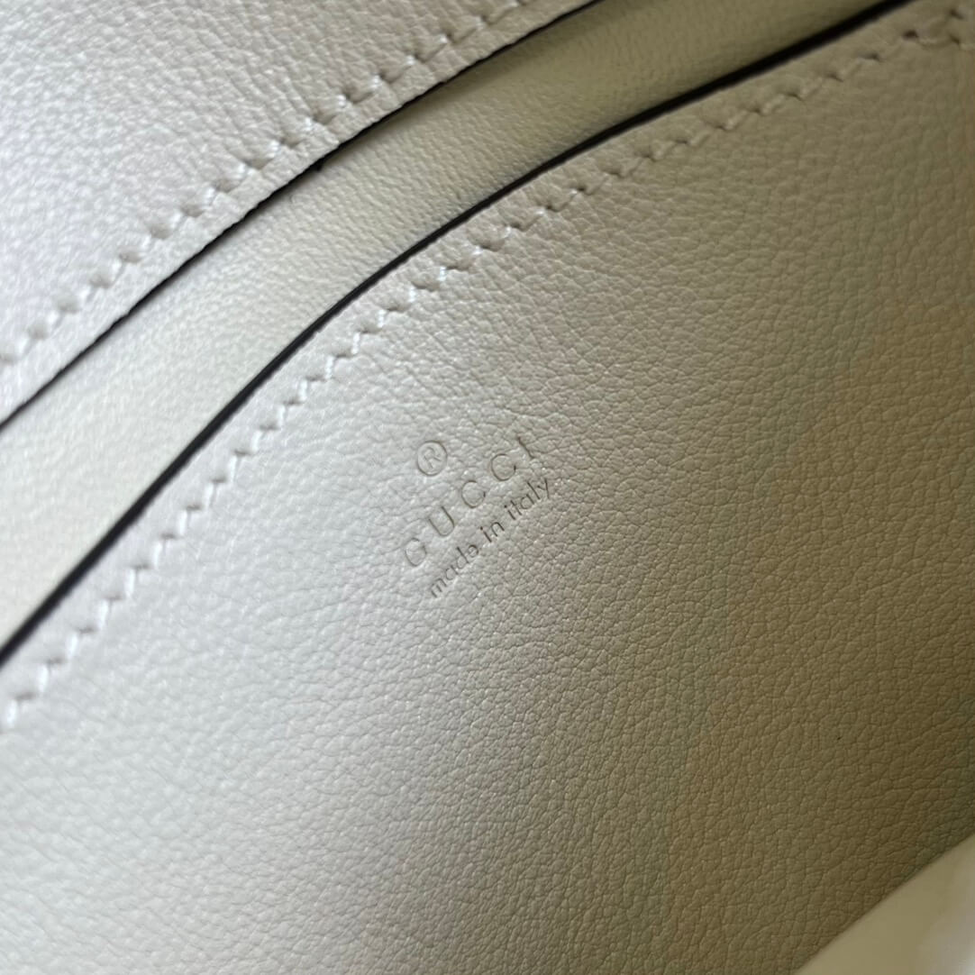 VBS 724645 subaxillary bag 21cm white Leather