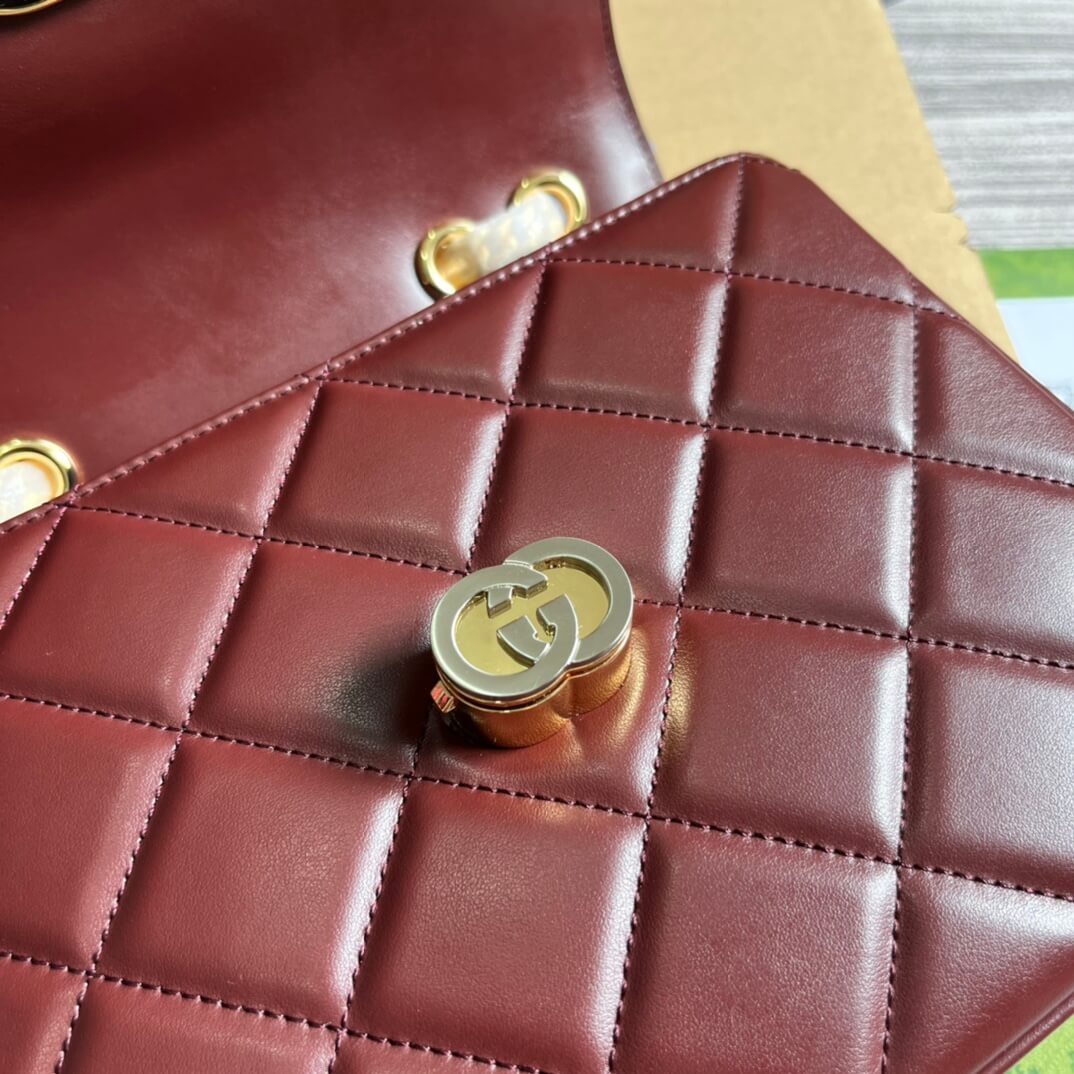 VBS 740834 Deco shoulder bag 25cm crimson