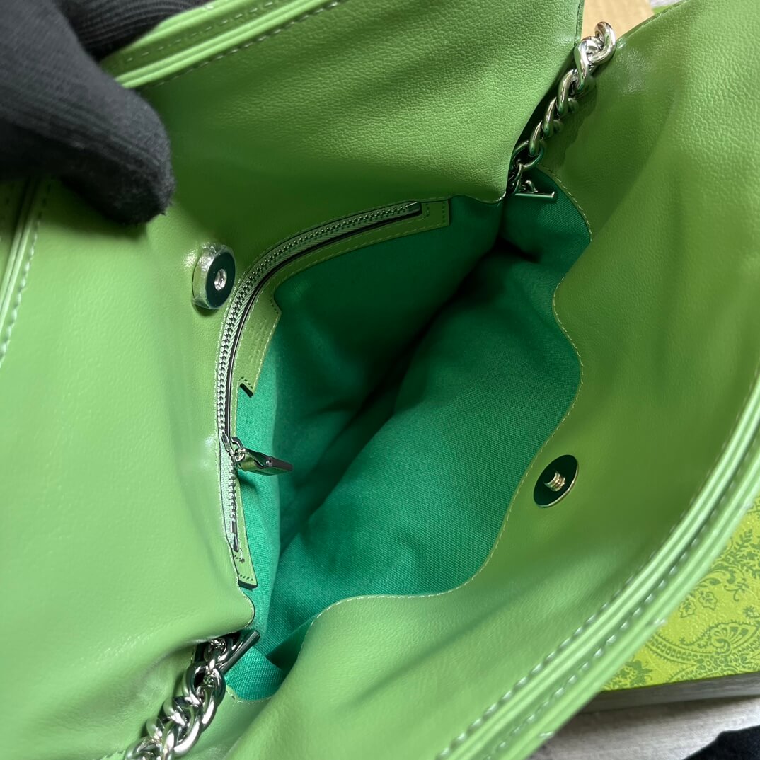 VBS751518 Blondie Handbag 24cm light green leather