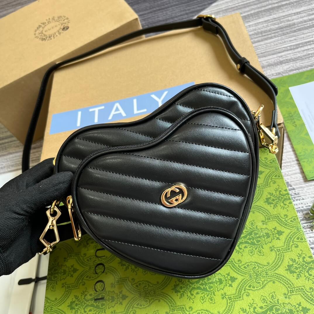 VBS751628 shoulder bag shoulder bag 20cm black Free shipping