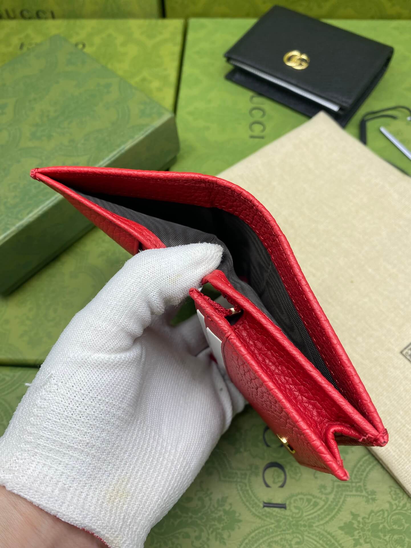 VBS Pure cowhide wallet red short design