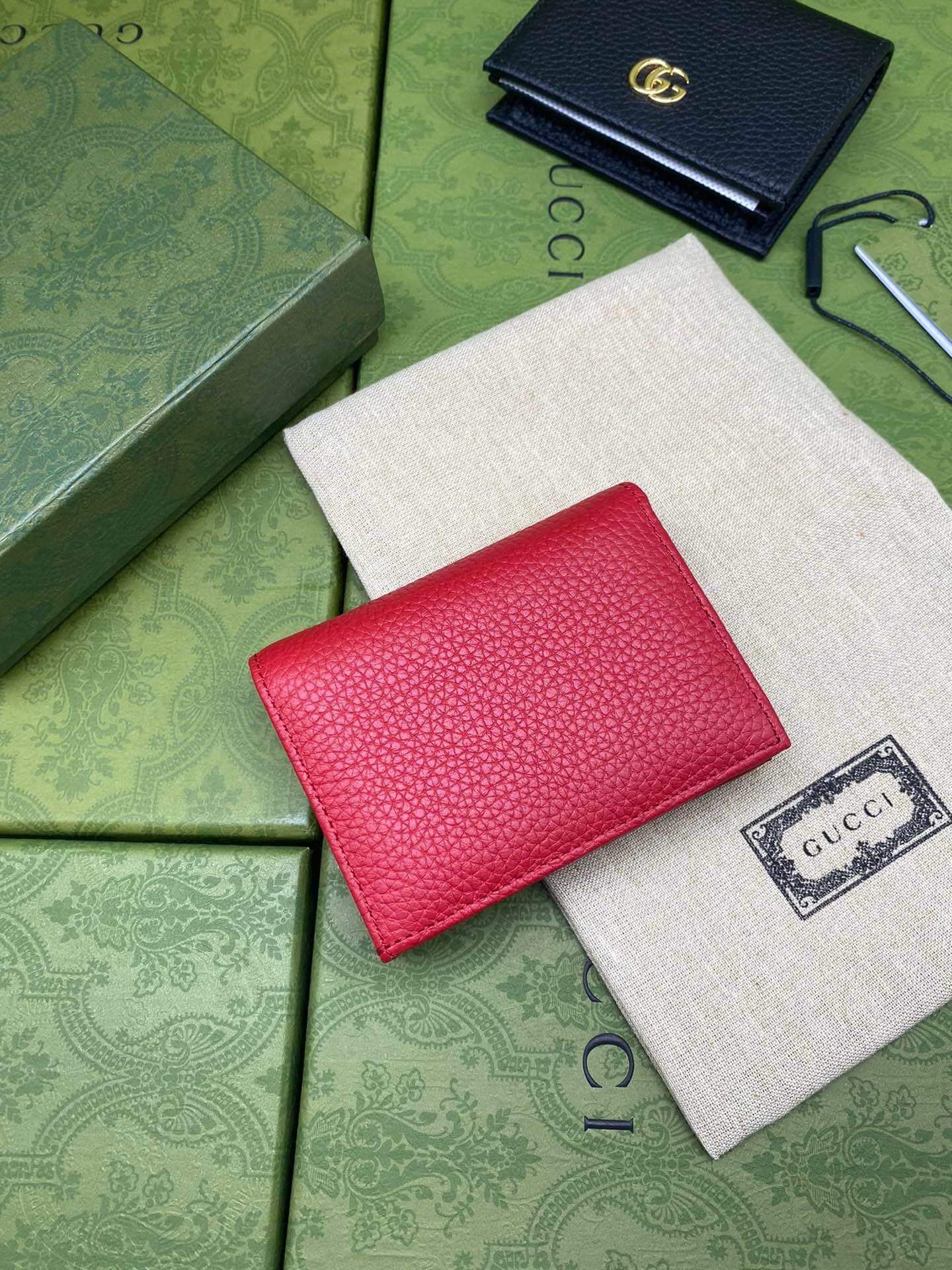 VBS Pure cowhide wallet red short design