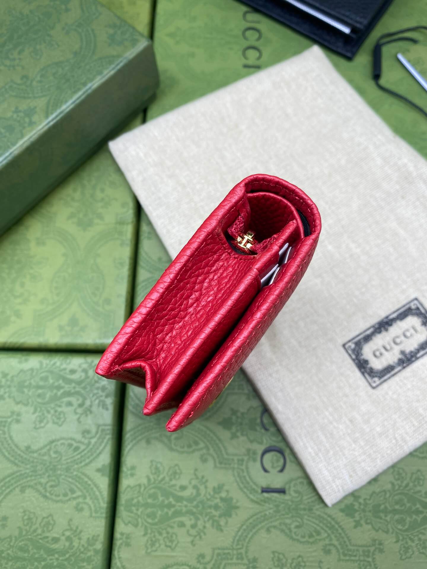 VBS Pure cowhide wallet red short design
