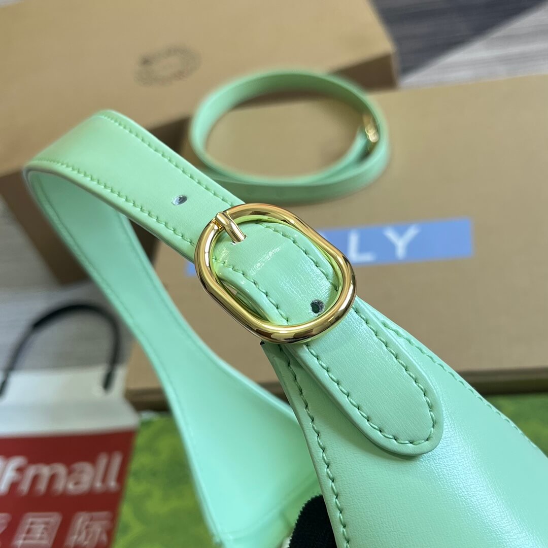 VBS636709 subaxillary bag 28cm light green cowhide