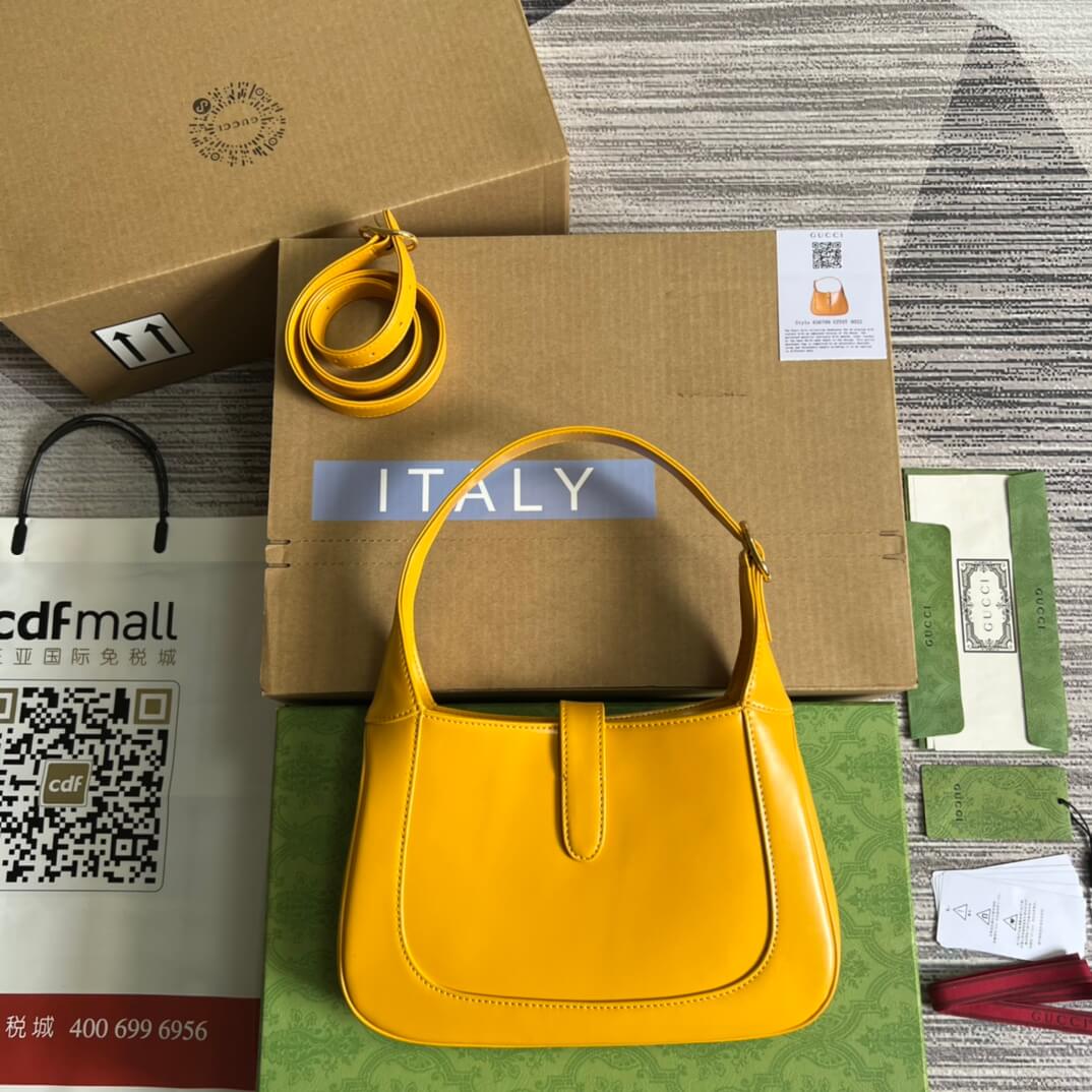 VBS636709 subaxillary bag 28cm yellow cowhide