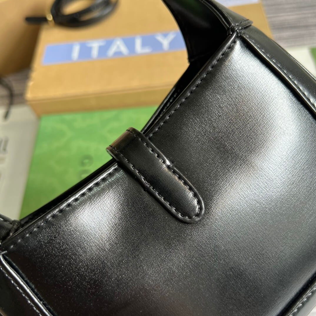 VBS637091 Handbag subaxillary bag 19cm black cowhide