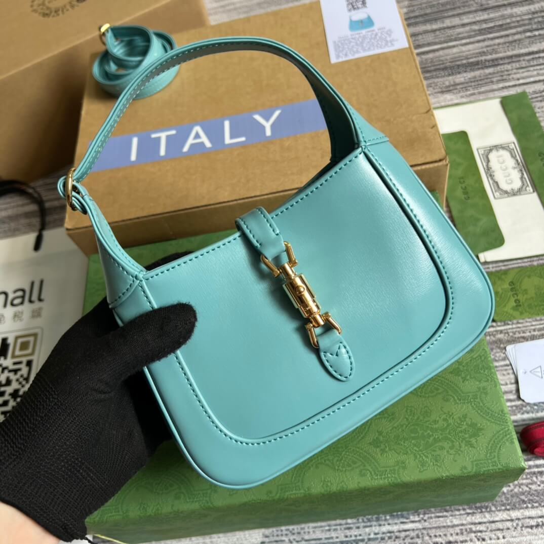 VBS637091 Handbag subaxillary bag 19cm blue cowhide
