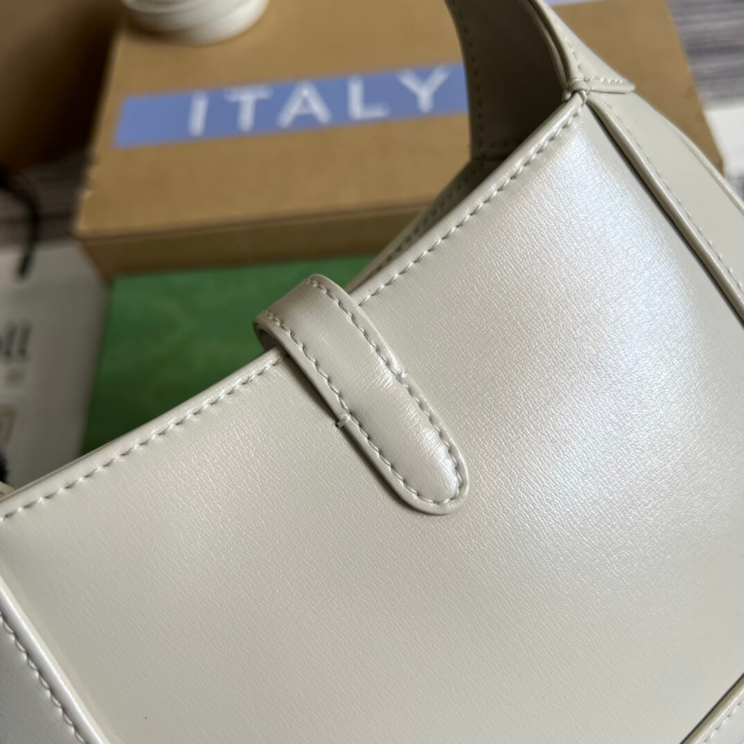 VBS637091 Handbag subaxillary bag 19cm white cowhide
