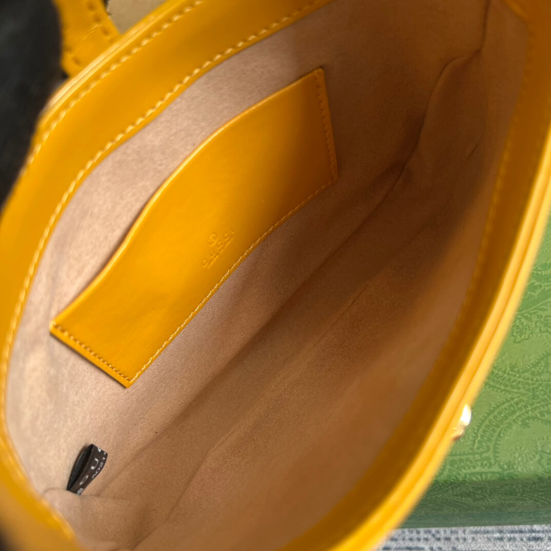 VBS637091 Handbag subaxillary bag 19cm yellow cowhide
