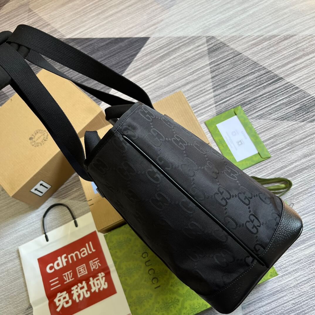 VBS746037 Off The Grid Handbag 39cm black Nylon Canvas