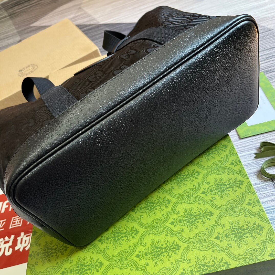 VBS746037 Off The Grid Handbag 39cm black Nylon Canvas