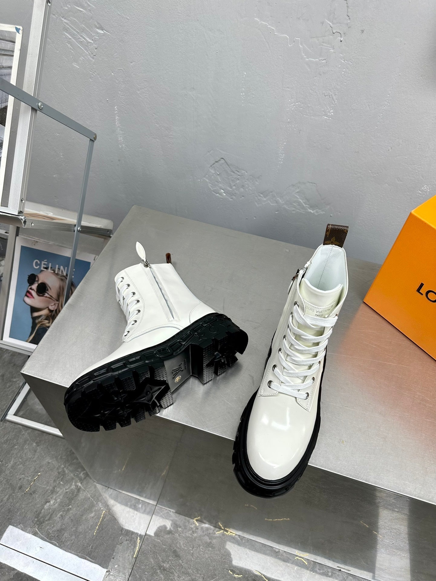 nmb nmb RECORD RANGER BOOT WHITE