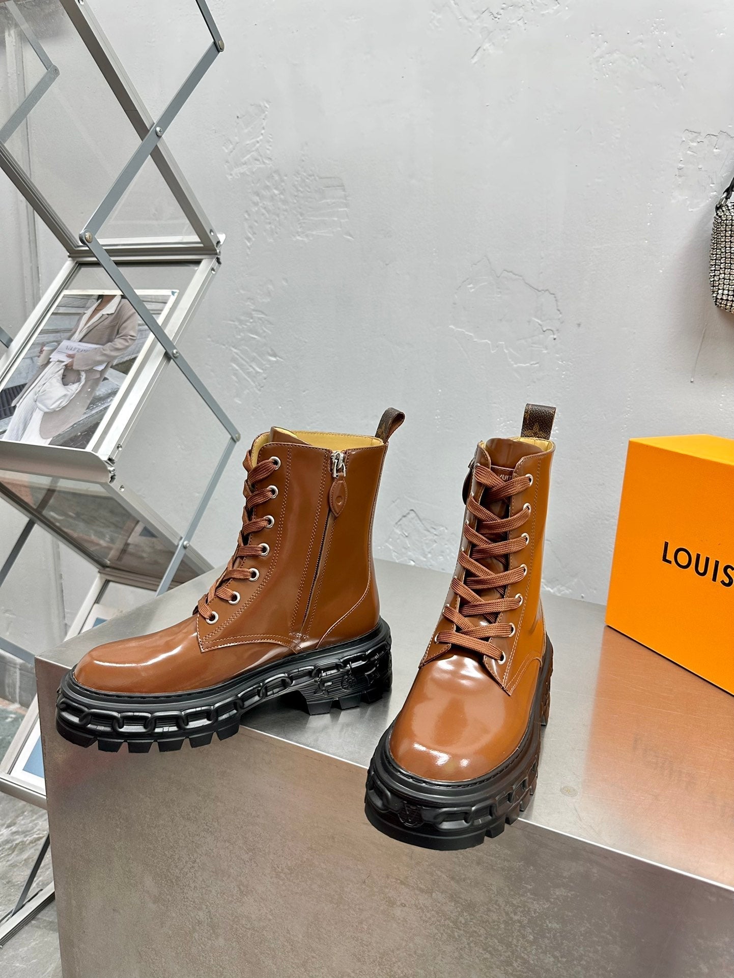 nmb nmb RECORD RANGER BOOT BROWN