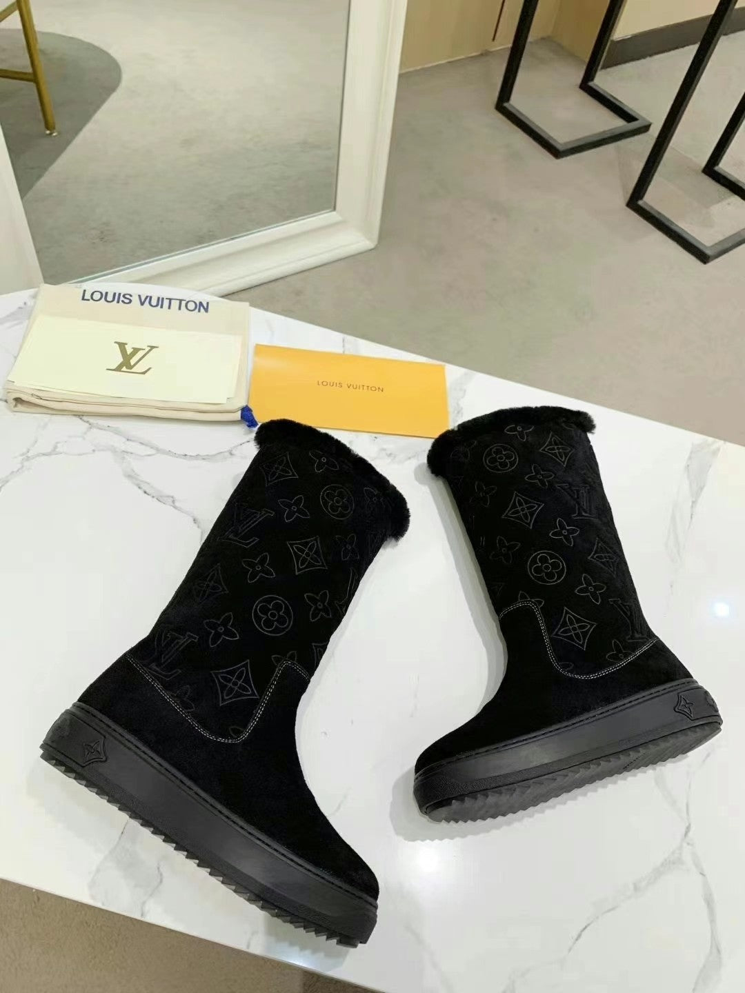 nmb SUEDE MONOGRAM BOOTS BLACK