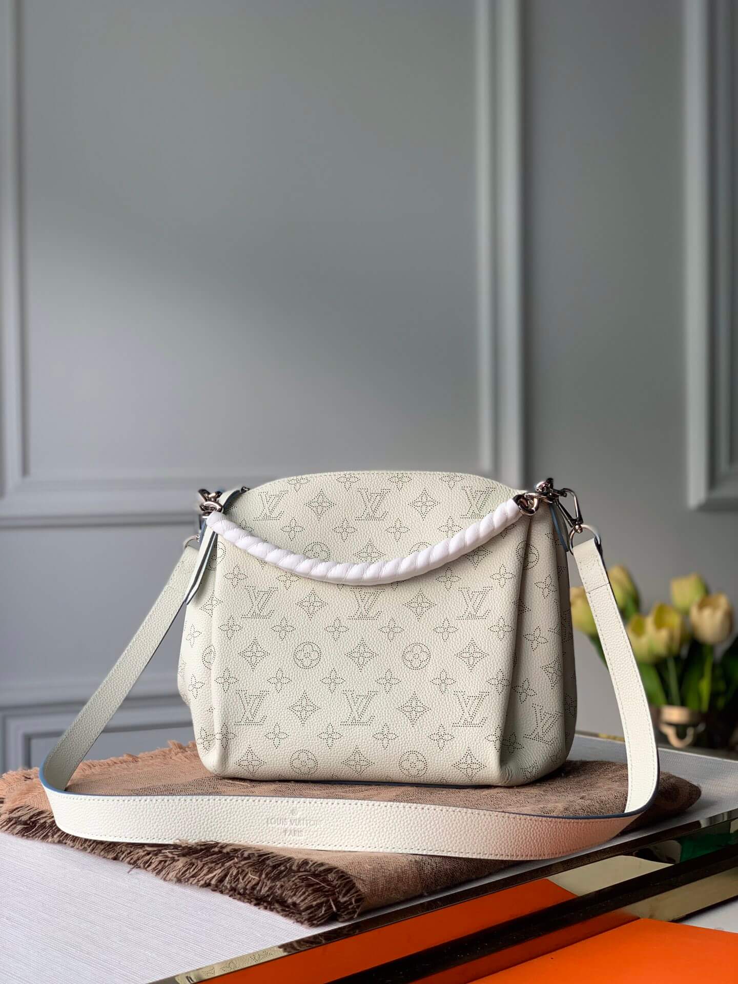 M51223 Babylone BB 24cm Lambskin VBSty white