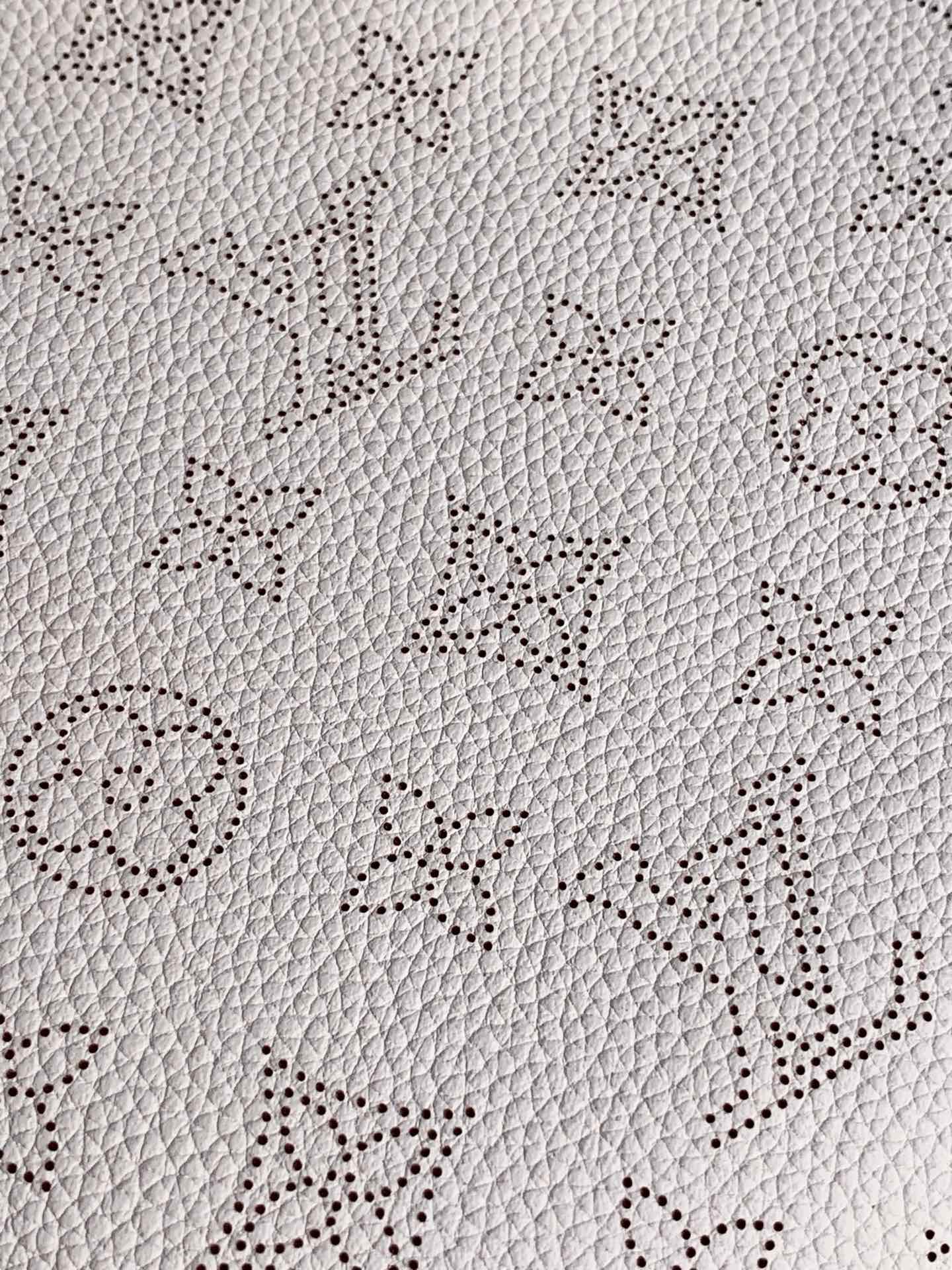 M51223 Babylone BB 24cm Lambskin VBSty white