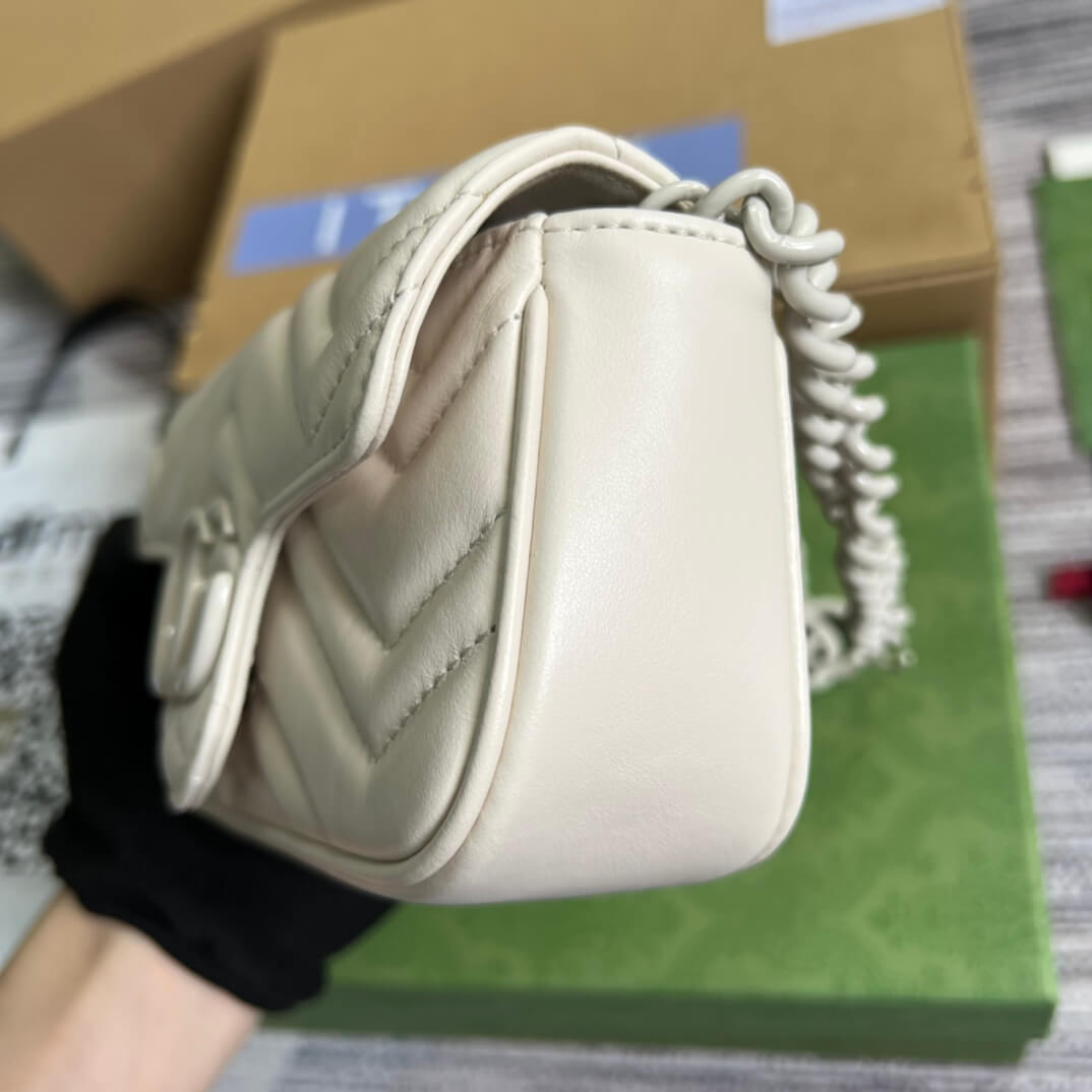VBS-699757 shoulder bag white/white hardware Leather